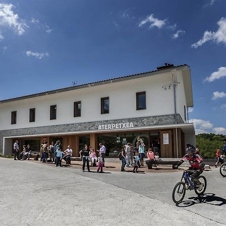 Youth Hostel Non Stop Inn By Irrisarri Land Igantzi 外观 照片