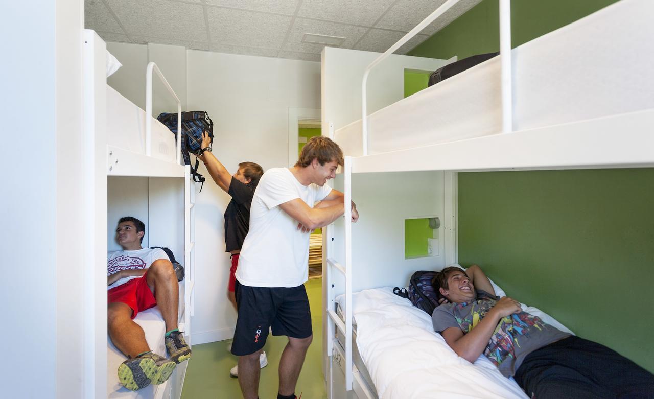 Youth Hostel Non Stop Inn By Irrisarri Land Igantzi 外观 照片
